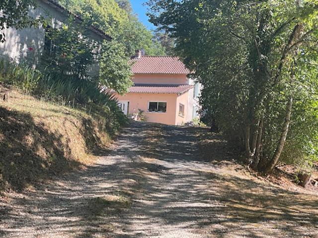 Maison vente à Périgueux, Château-l'evêque
