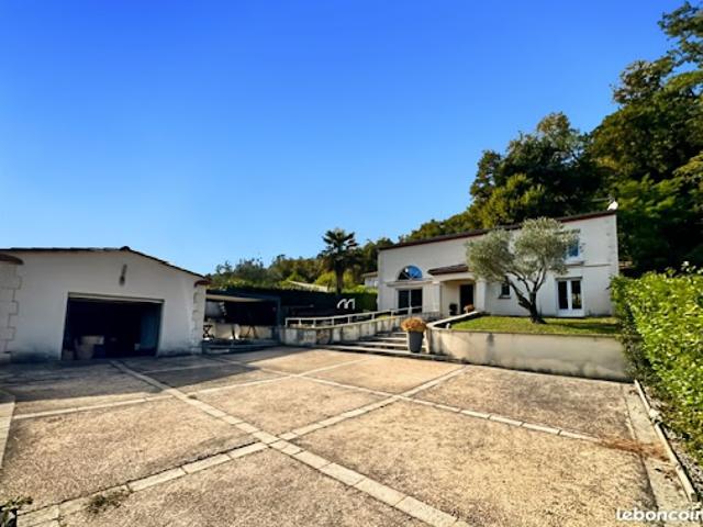 Maison vente à Agen, Bon-encontre