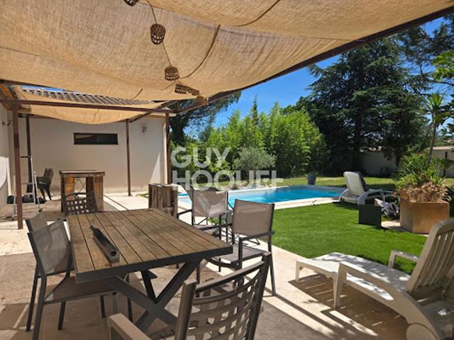 Maison vente à Nîmes, Connaux