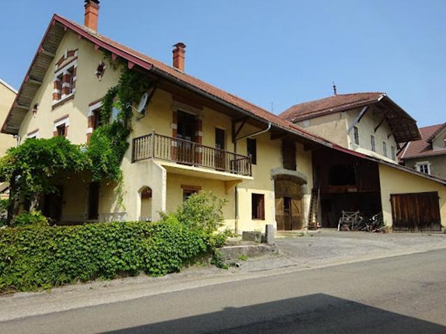 Maison vente à Belley, Hotonnes
