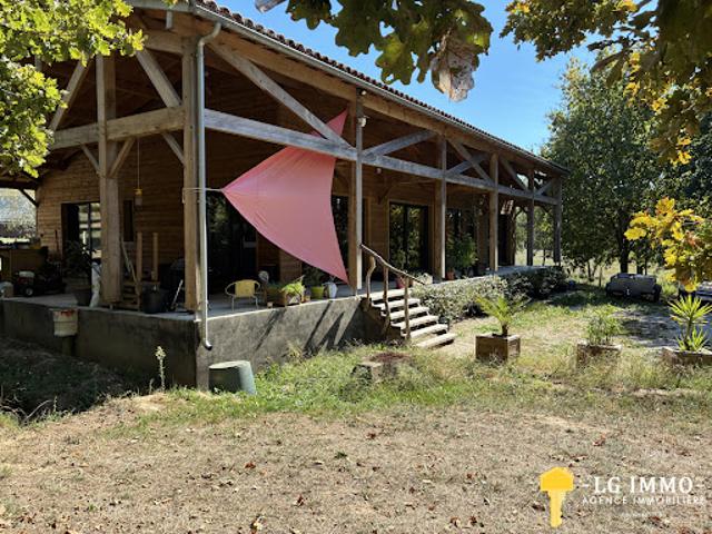 Maison vente à Le Bourg, Saint-Bonnet-sur-Gironde