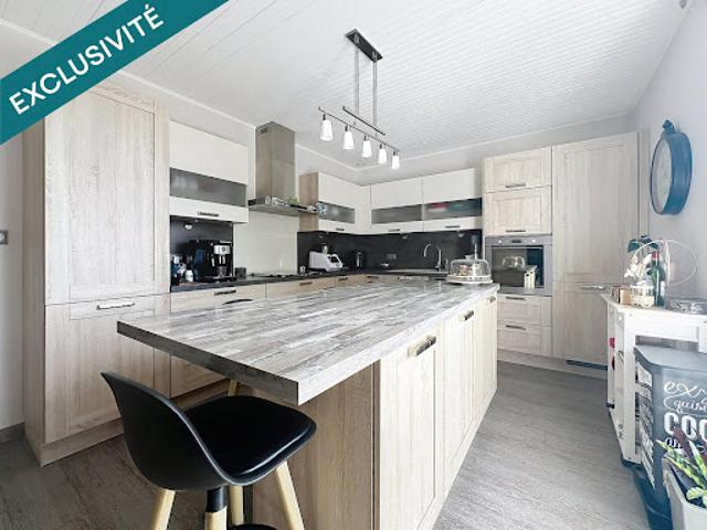 Maison vente à Vienne, Semons