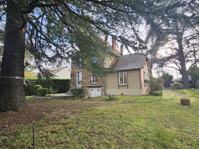 Maison vente à Fontainebleau, Bois-le-roi