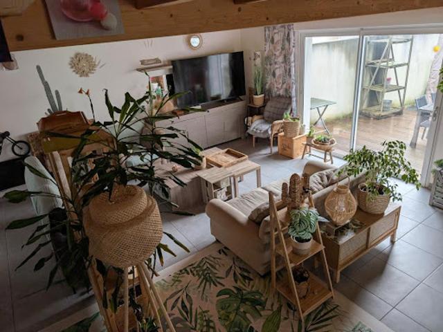 Maison vente à Saintes, Saint-romain-de-benet