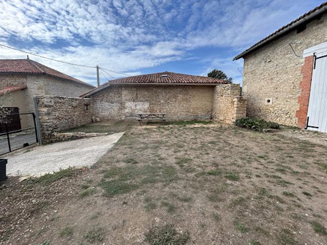 Maison vente à La Prévôtie, Saint-Laurent-de-Céris