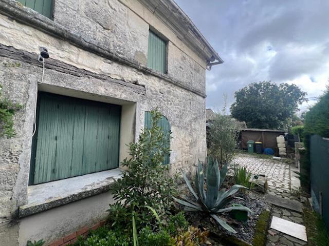 Maison vente à Saintes, Floirac