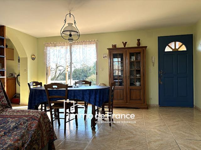 Maison vente à Villefranche-de-Rouergue, Savignac