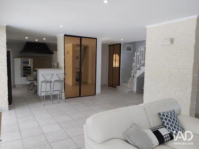 Maison vente à Belley, Bourg-saint-christophe