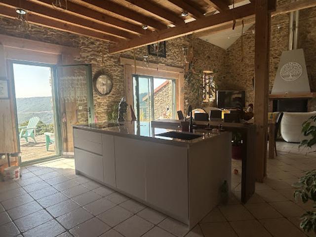 Maison vente à Millau, Connac
