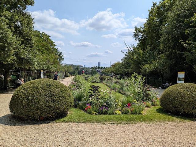 Maison vente à Nanterre, Courbevoie