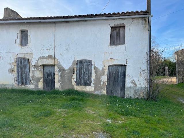Maison vente à Saint-Jean-d'Angély, Brizambourg