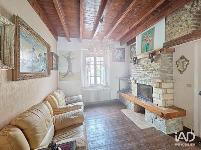 Maison vente à Vouziers, Toges