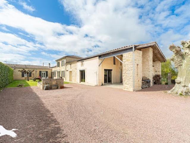 Maison vente à Blaye, Fours