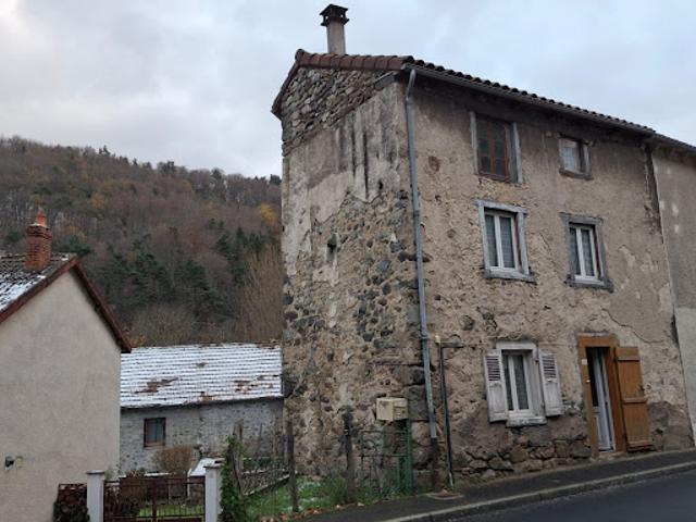 Maison vente à Saint-Flour, Ferrières-saint-mary