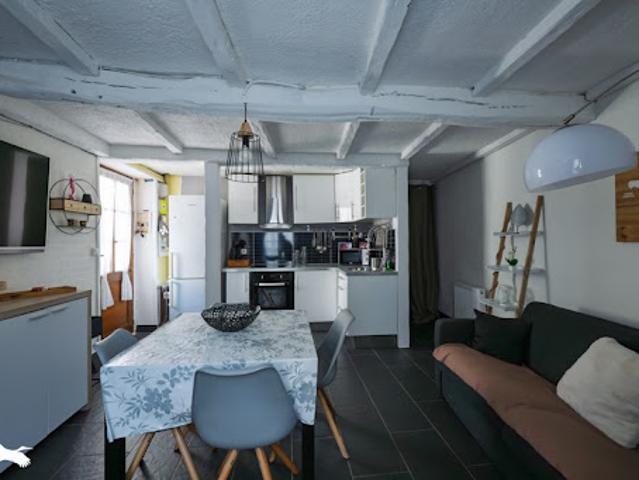 Maison vente à Pontoise, Mériel