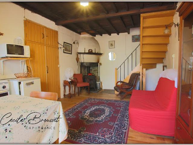 Maison vente à Céret, Taulis