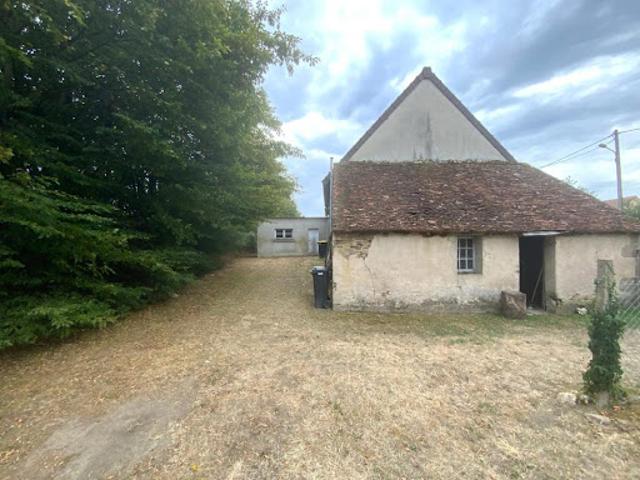 Maison vente à L'Ouche, Genouillac