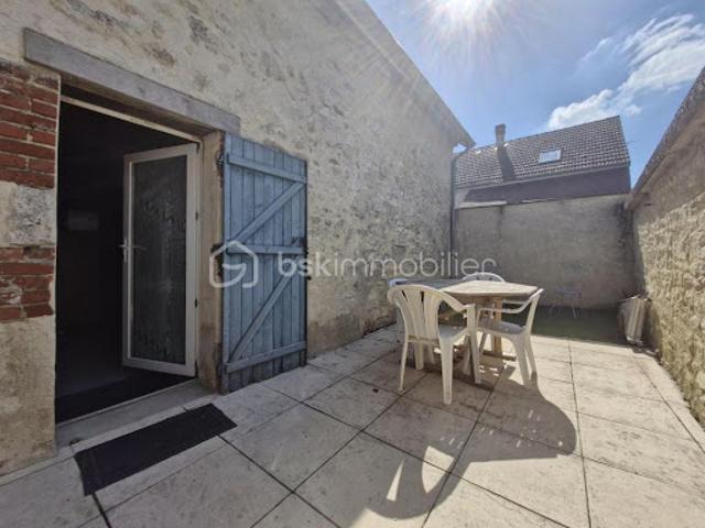 Maison vente à Reims, Mont-sur-courville