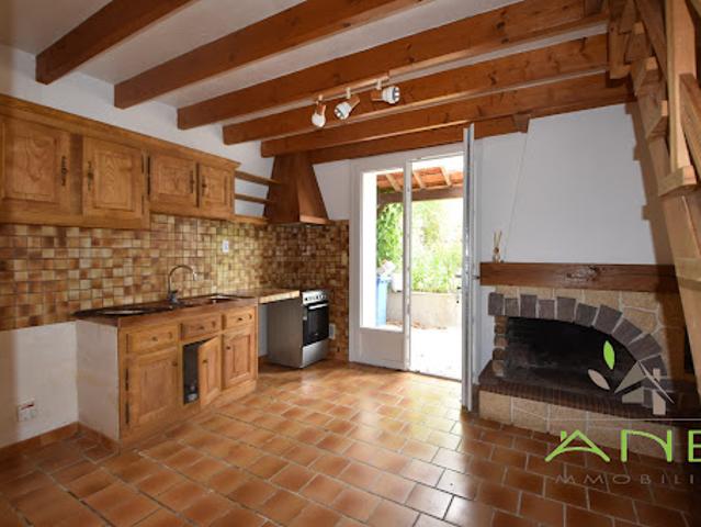 Maison vente à Angoulême, Montbron