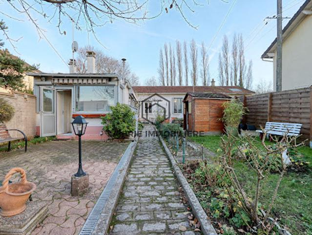 Maison vente à Créteil, Villecresnes