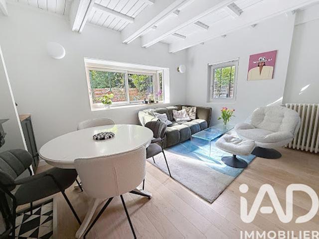Maison vente à Versailles, La Celle-saint-cloud