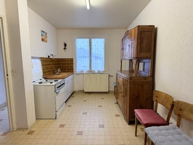 Maison vente à Mamers, Cormes