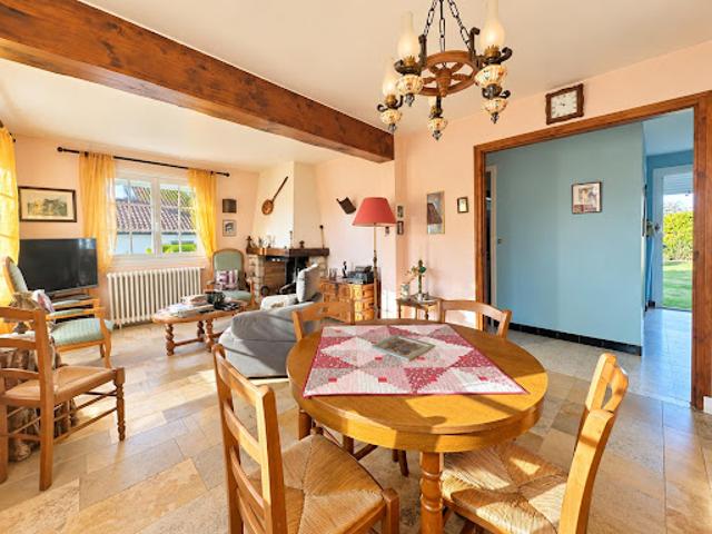 Maison vente à Liécourt, Esches
