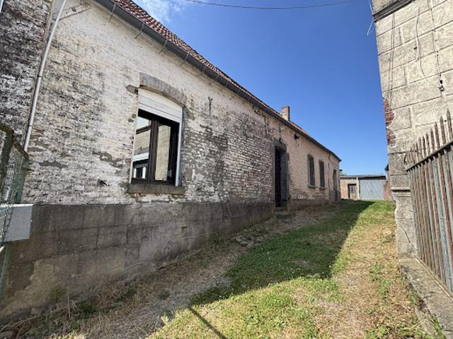 Maison vente à Cambrai, Solesmes