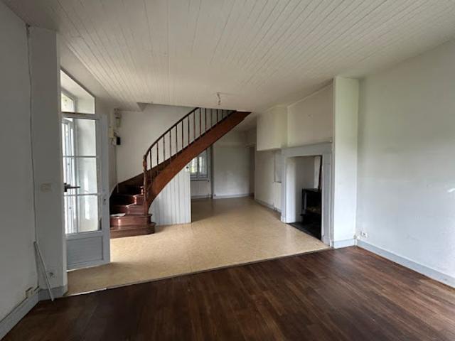 Maison vente à Nontron, Cherveix-cubas