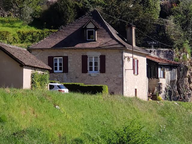 Maison vente à Cahors, Tour-de-faure