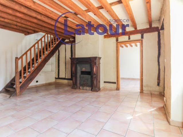 Maison vente à Mantes-la-Jolie, Houdan