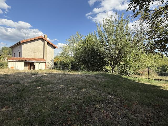 Maison vente à La Monnerie-le-Montel, Puy-de-Dôme