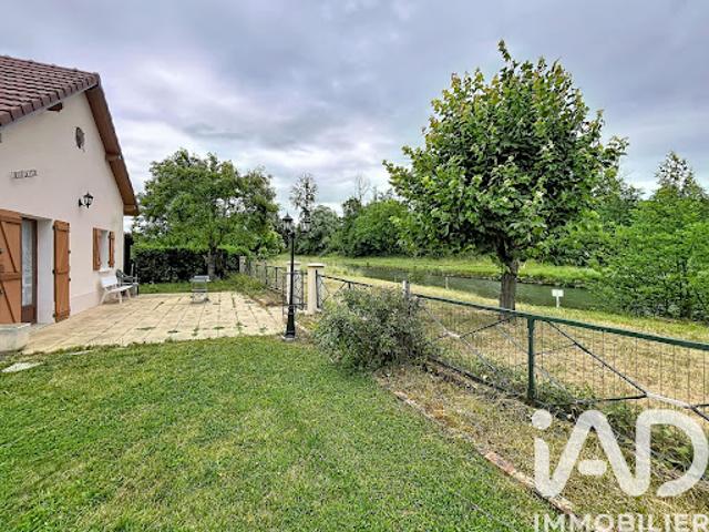 Maison vente à Auxerre, Mailly-le-château