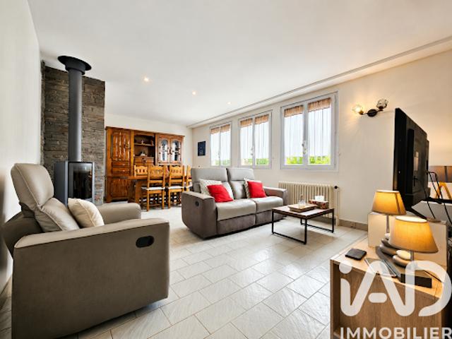 Maison vente à Saint-Germain-en-Laye, Maule