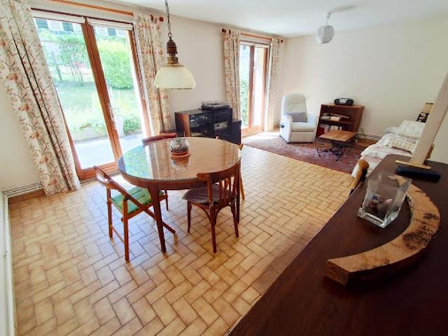 Maison vente à Fontainebleau, Montcourt-fromonville
