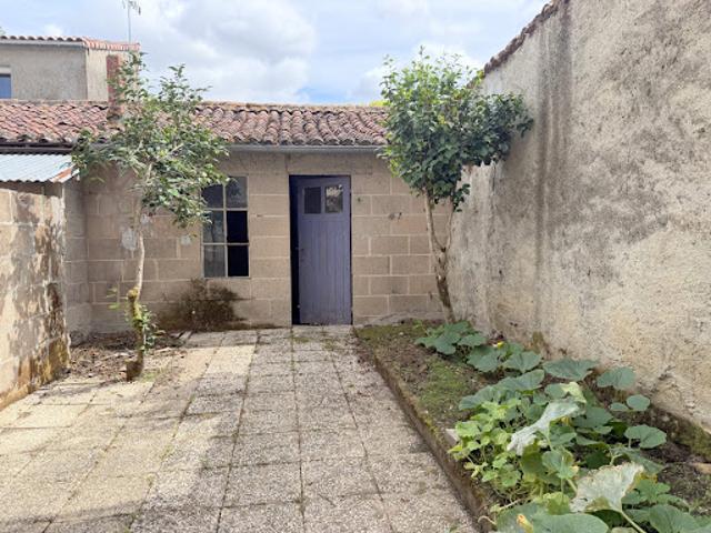 Maison vente à Fontenay-le-Comte, La Tardière