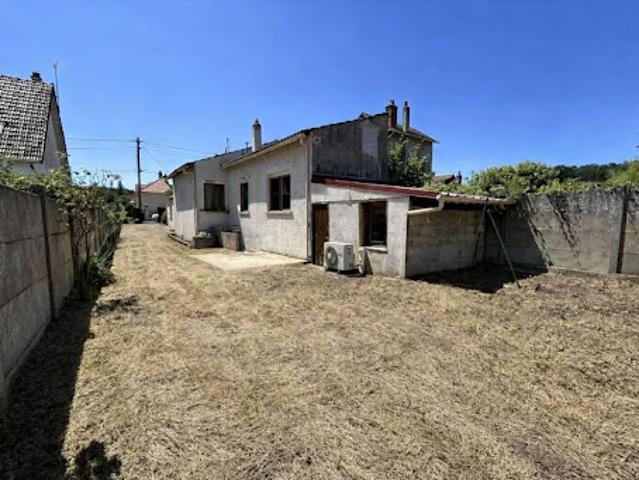 Maison vente à Fontainebleau, Montcourt-fromonville