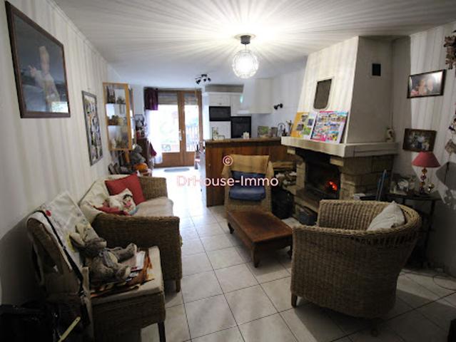 Maison vente à Lons-le-Saunier, Saint-amour