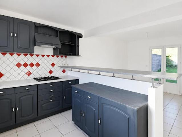 Maison vente à Carreynau, Saint-Julien-les-Rosiers