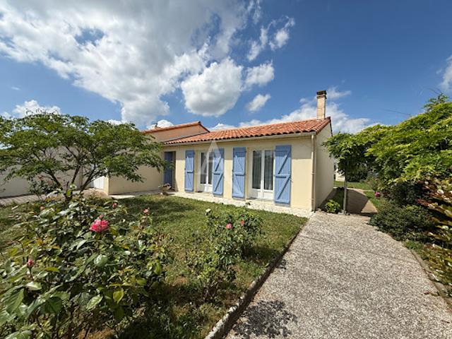Maison vente à Fontenay-le-Comte, Champagné-les-marais