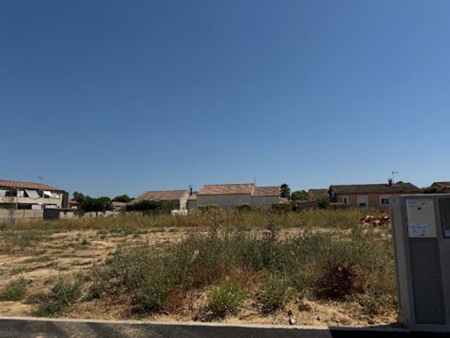 Maison vente à Nîmes, Le Cailar