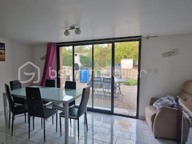 Maison vente à Méréville, Le Mérévillois