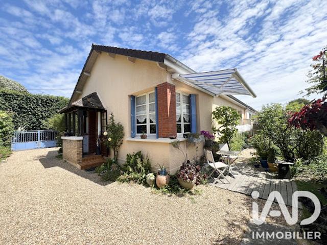 Maison vente à Versailles, Trappes