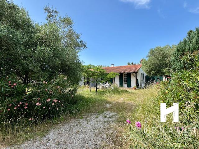 Maison vente à Le Passage, Loix