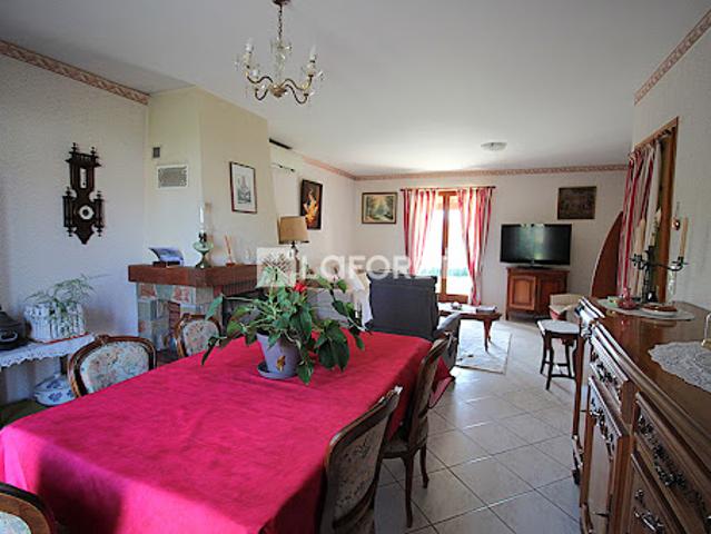 Maison vente à Nontron, Brantôme