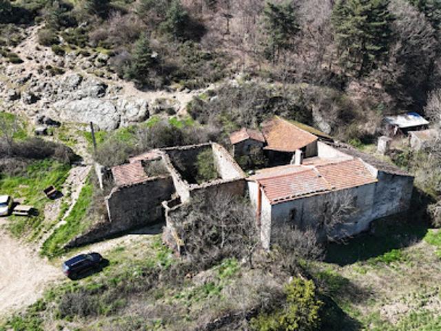 Maison vente à Privas, Saint-fortunat-sur-eyrieux