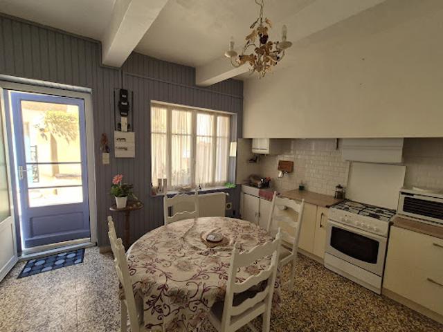 Maison vente à Nîmes, Roquemaure