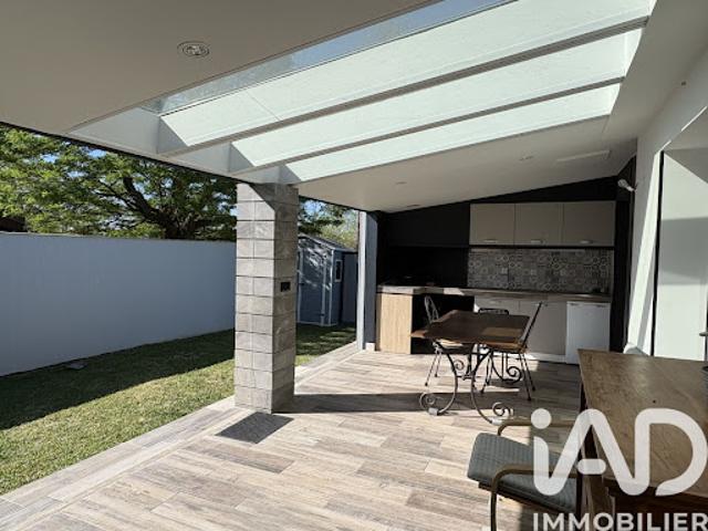 Maison vente à Bordeaux, Carbon-blanc