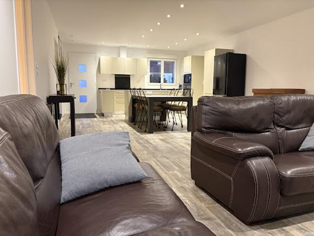Maison vente à Bordeaux, Carbon-blanc