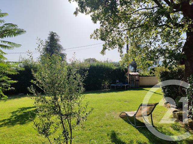 Maison vente à Saint-Étienne-les-Orgues, Alpes-de-Haute-Provence